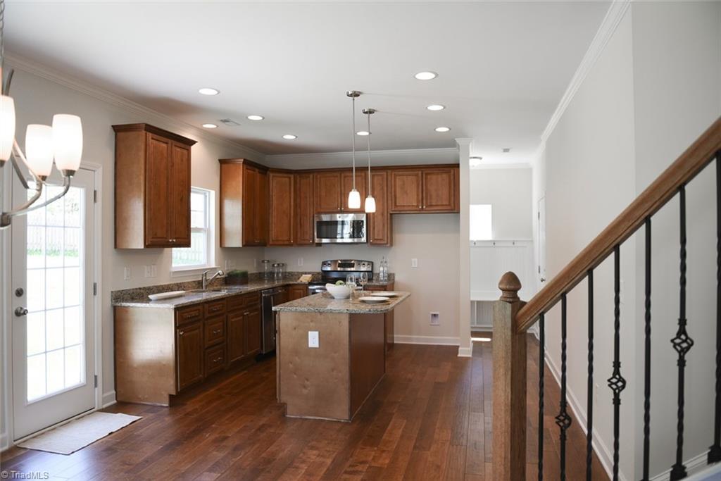 525 Barnsdale Ridge Road Kernersville, NC 27284 - Photo 9 of 16 Gallery Image 9