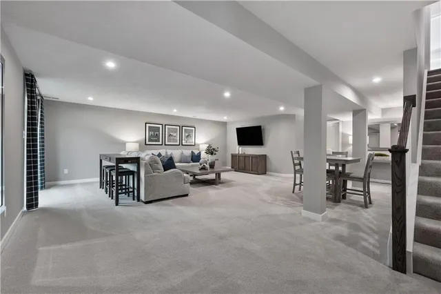 $479,990 | 160 Olga Avenue, Coraopolis, PA 15108