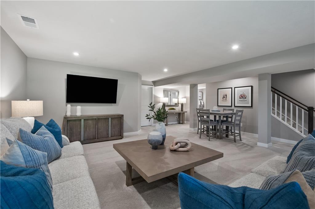 160 Olga Avenue Coraopolis, PA 15108 - Photo 18 of 22