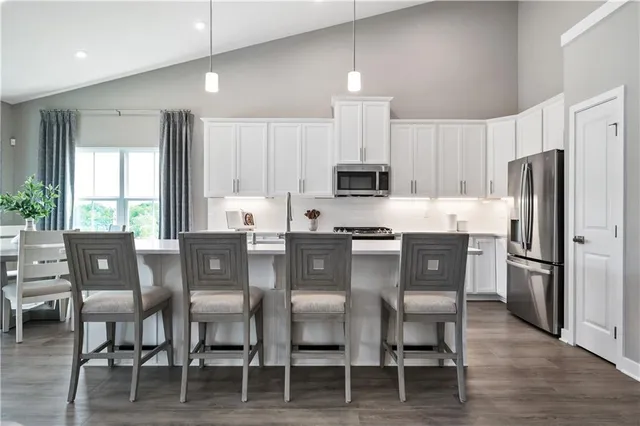 $479,990 | 160 Olga Avenue, Coraopolis, PA 15108