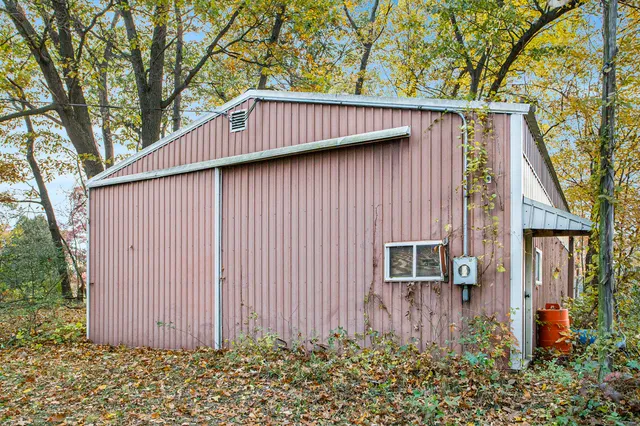 $149,900 | 15800 N-Drive North, Marshall, MI 49068