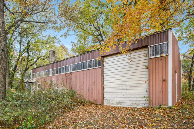 $149,900 | 15800 N-Drive North, Marshall, MI 49068