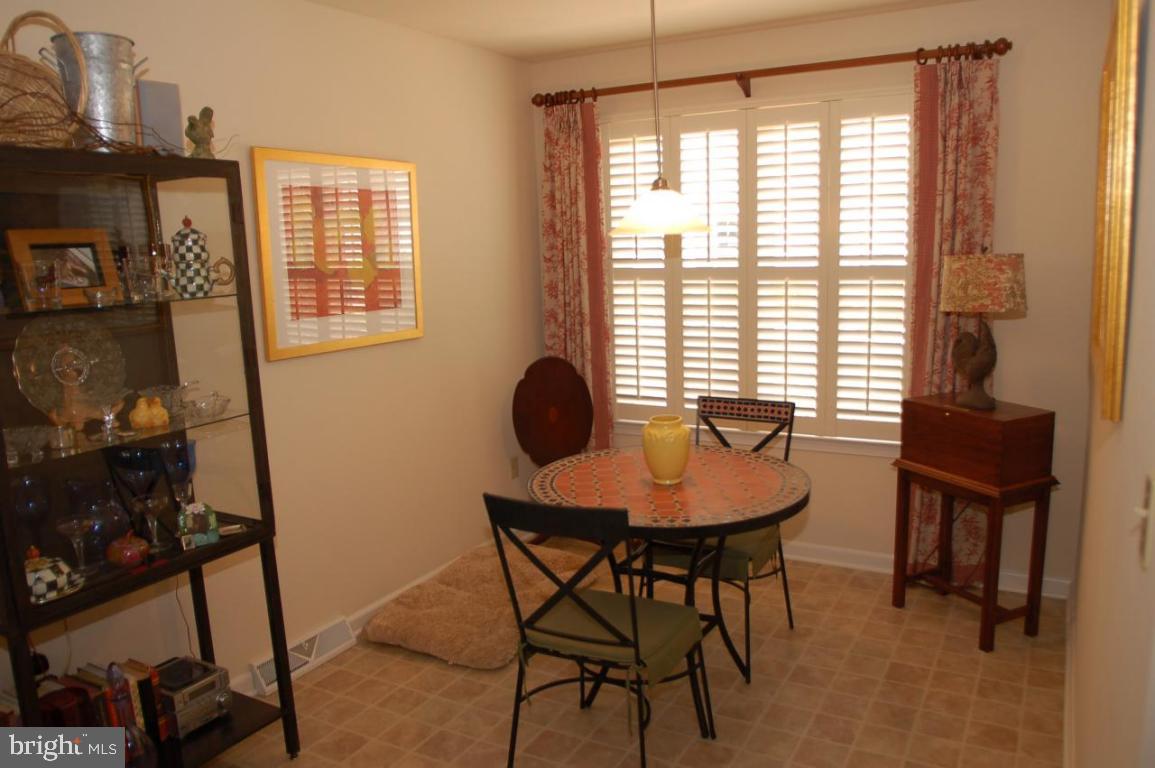 120 Sutherland Road Lancaster, PA 17603 - Photo 3 of 21 Gallery Image 3