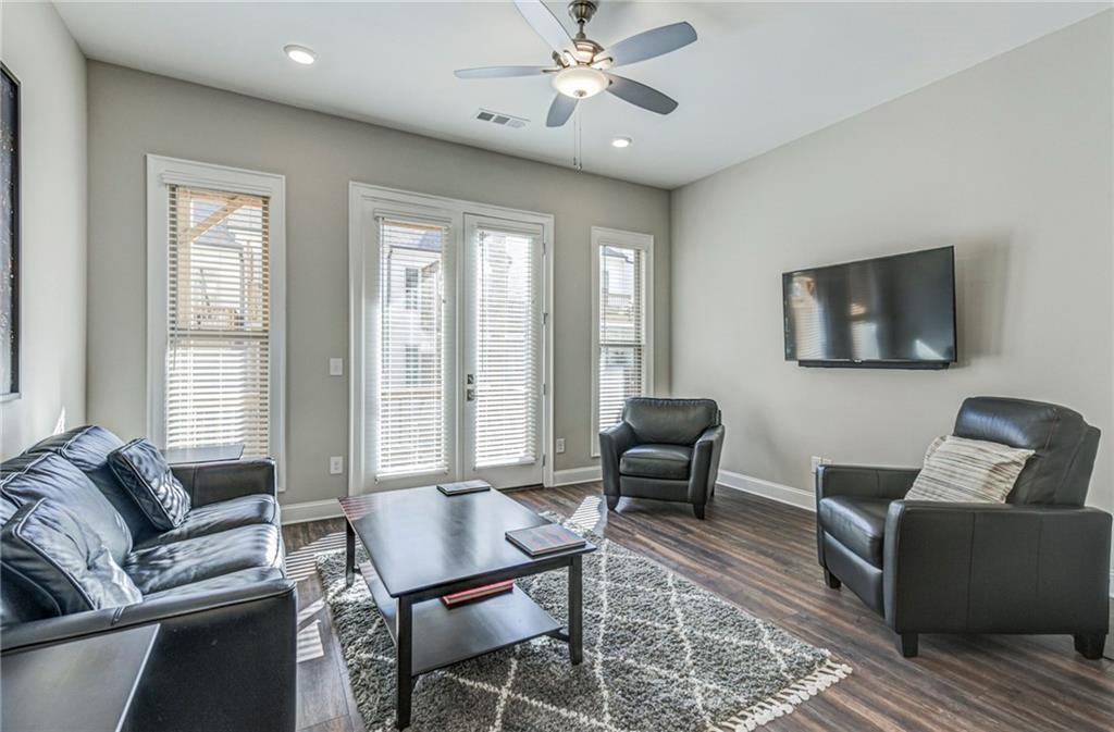 4321 Parkside Place Atlanta, GA 30342 - Photo 14 of 33