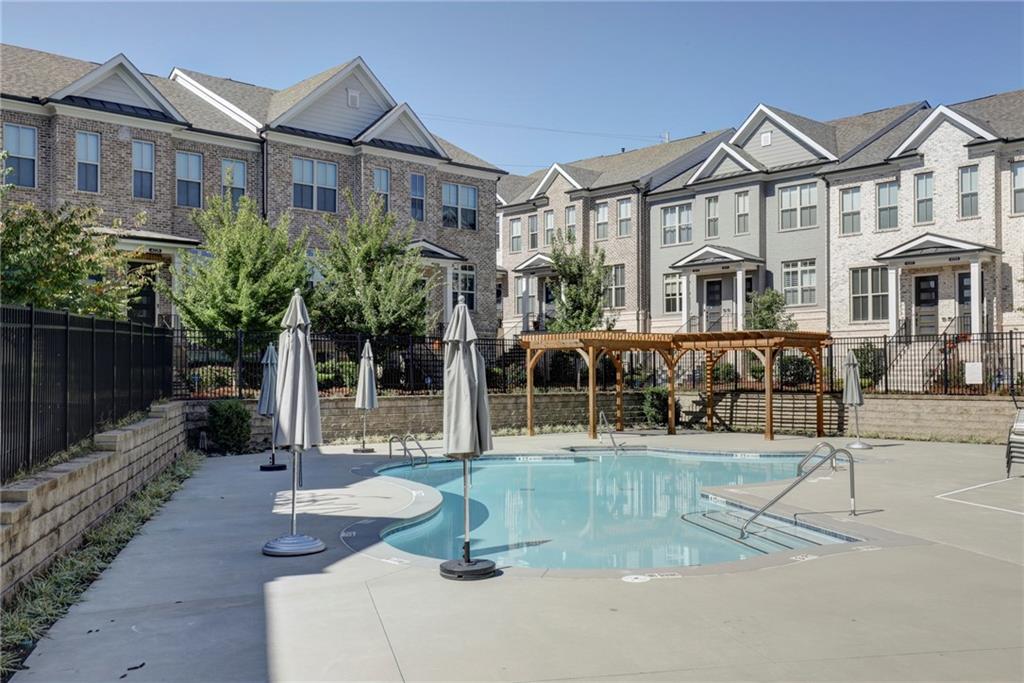 4321 Parkside Place Atlanta, GA 30342 - Photo 18 of 33