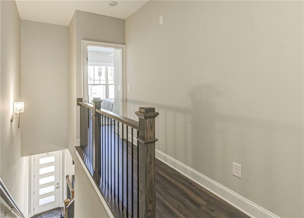 4321 Parkside Place Atlanta, GA 30342 - Photo 21 of 33