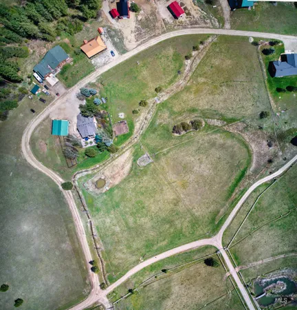 $950,000 | 15 Skyline Lane, Garden Valley, ID 83622