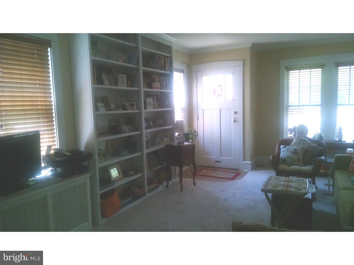 252 Rhoads Avenue Haddonfield, NJ 08033 - Photo 2 of 24 Living Room