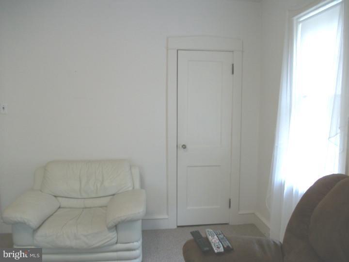 252 Rhoads Avenue Haddonfield, NJ 08033 - Photo 11 of 24 Living Room