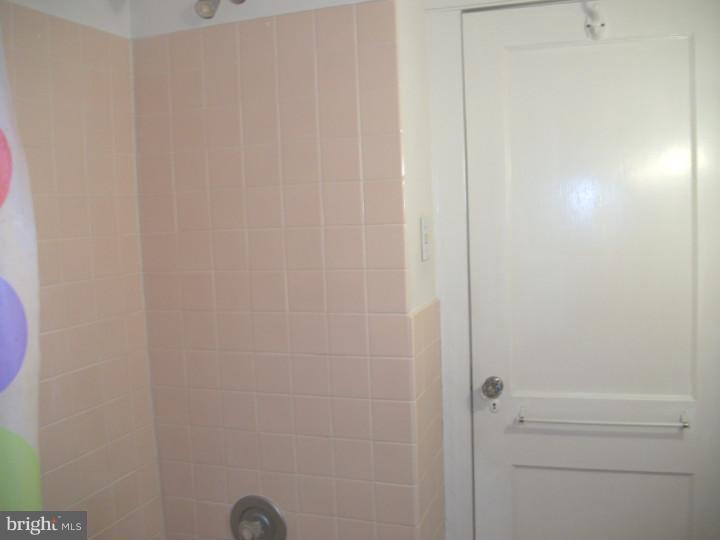 252 Rhoads Avenue Haddonfield, NJ 08033 - Photo 17 of 24 Bathroom