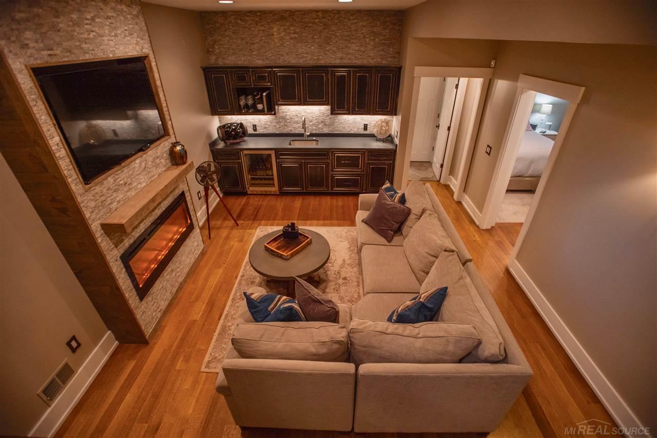 307 Wilcox Street Rochester, MI 48307 - Photo 40 of 49 31368059-39.JPG