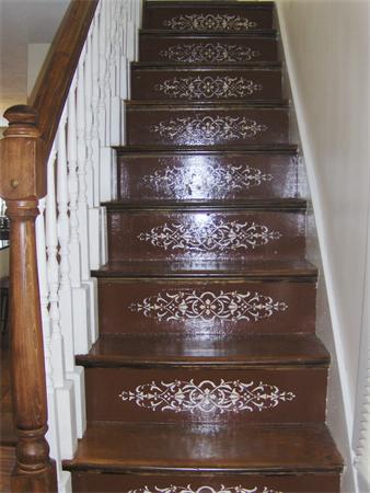 84 Warwick Road Northfield, MA 01360 - Photo 16 of 30 a view of entryway