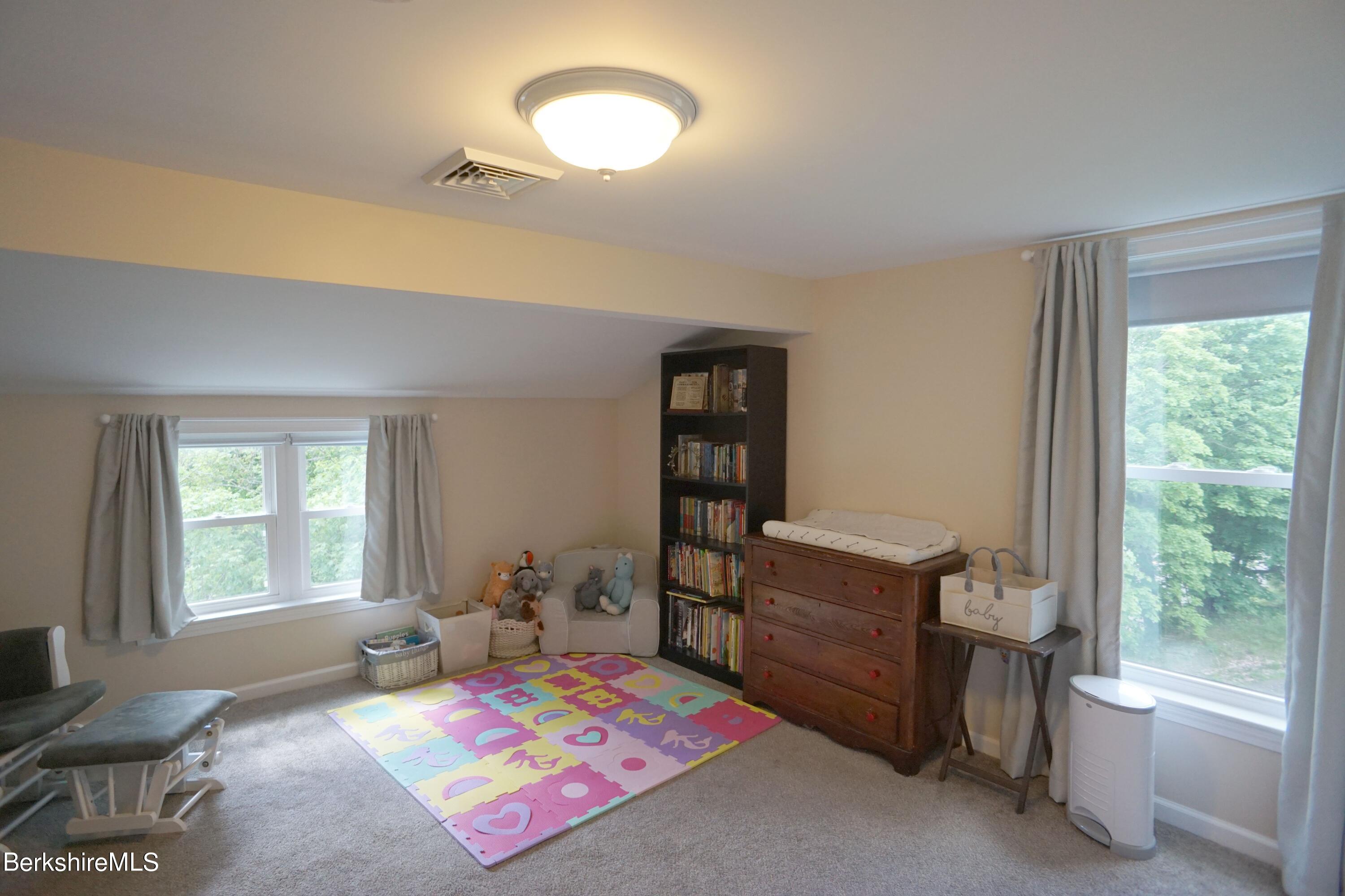 381 North State Road Cheshire, MA 01225 - Photo 18 of 34 DSC02528