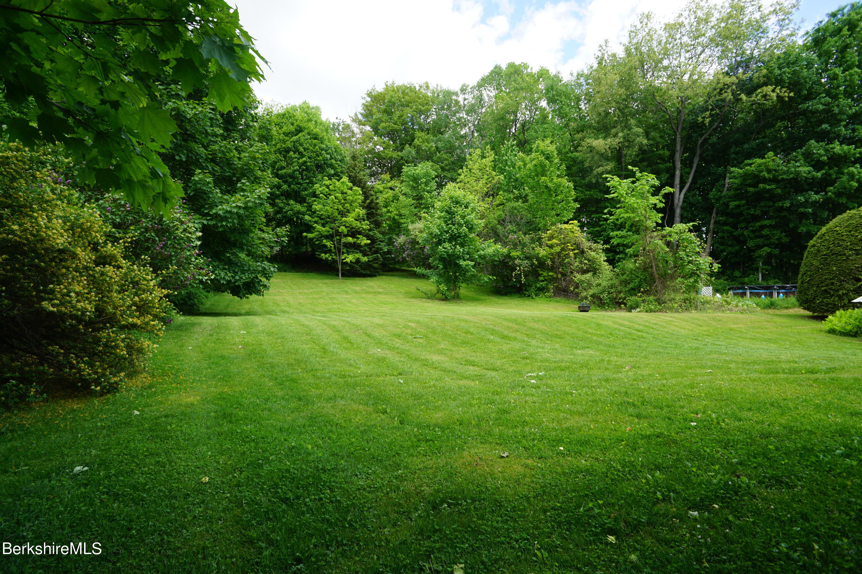 381 North State Road Cheshire, MA 01225 - Photo 32 of 34 DSC02549