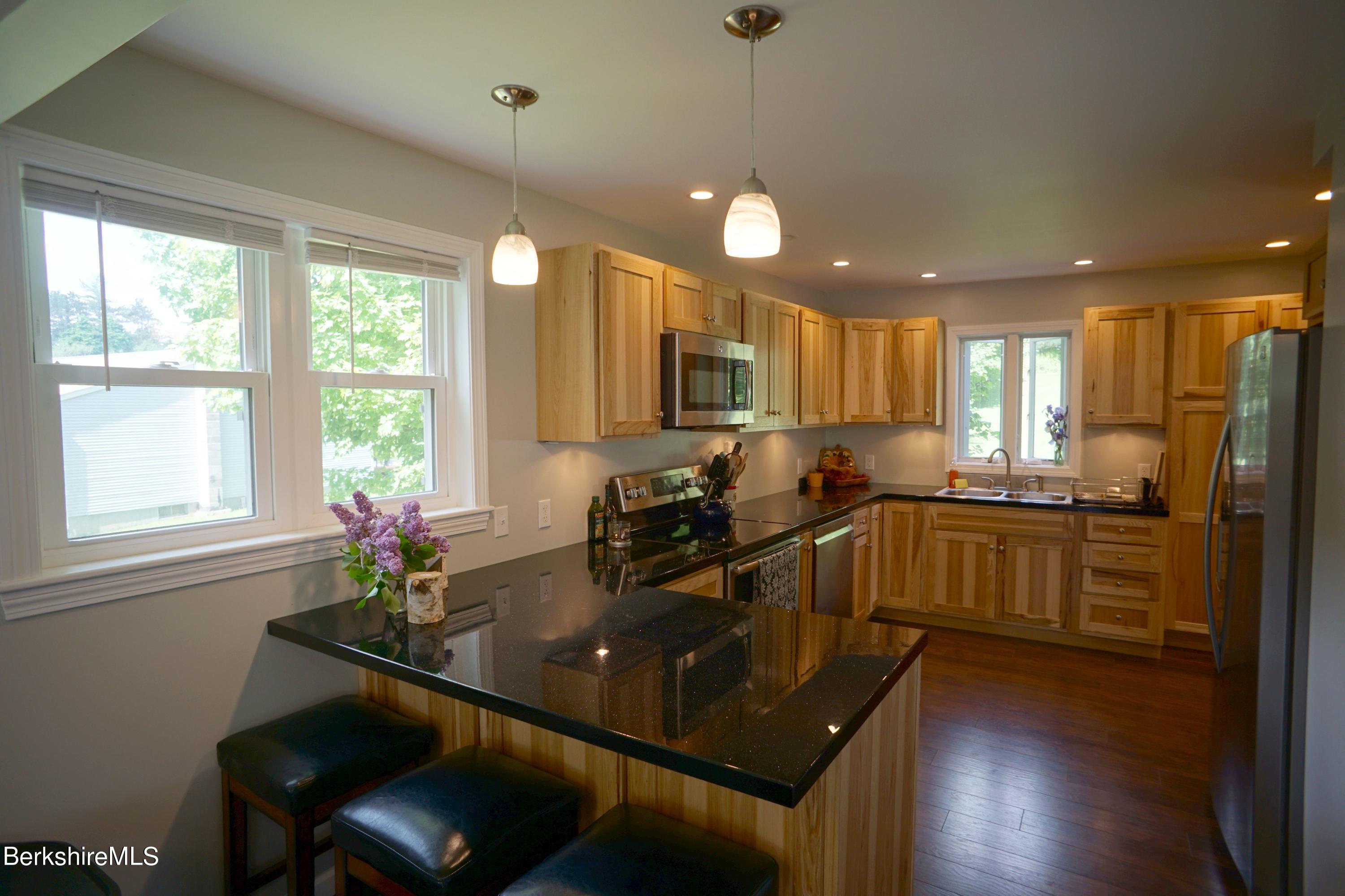 381 North State Road Cheshire, MA 01225 - Photo 6 of 34 DSC02516