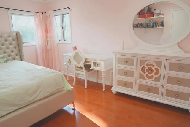 $1,260,000 | 23 Clinton Lane, Jericho, NY 11801