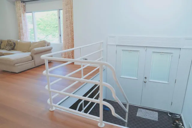 $1,260,000 | 23 Clinton Lane, Jericho, NY 11801