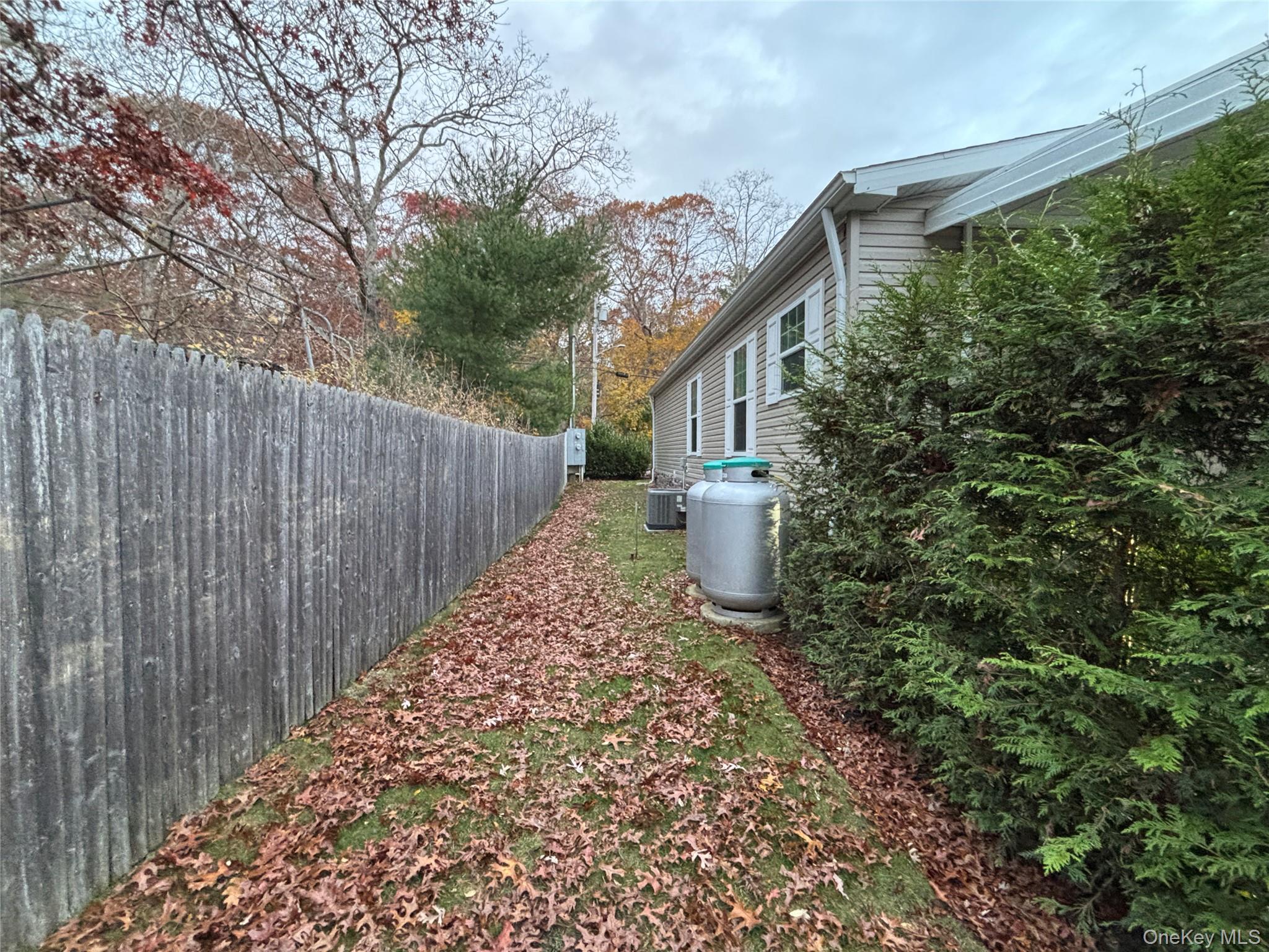 61 Forge Road, Unit 29 Riverhead, NY 11901 - Photo 32 of 38