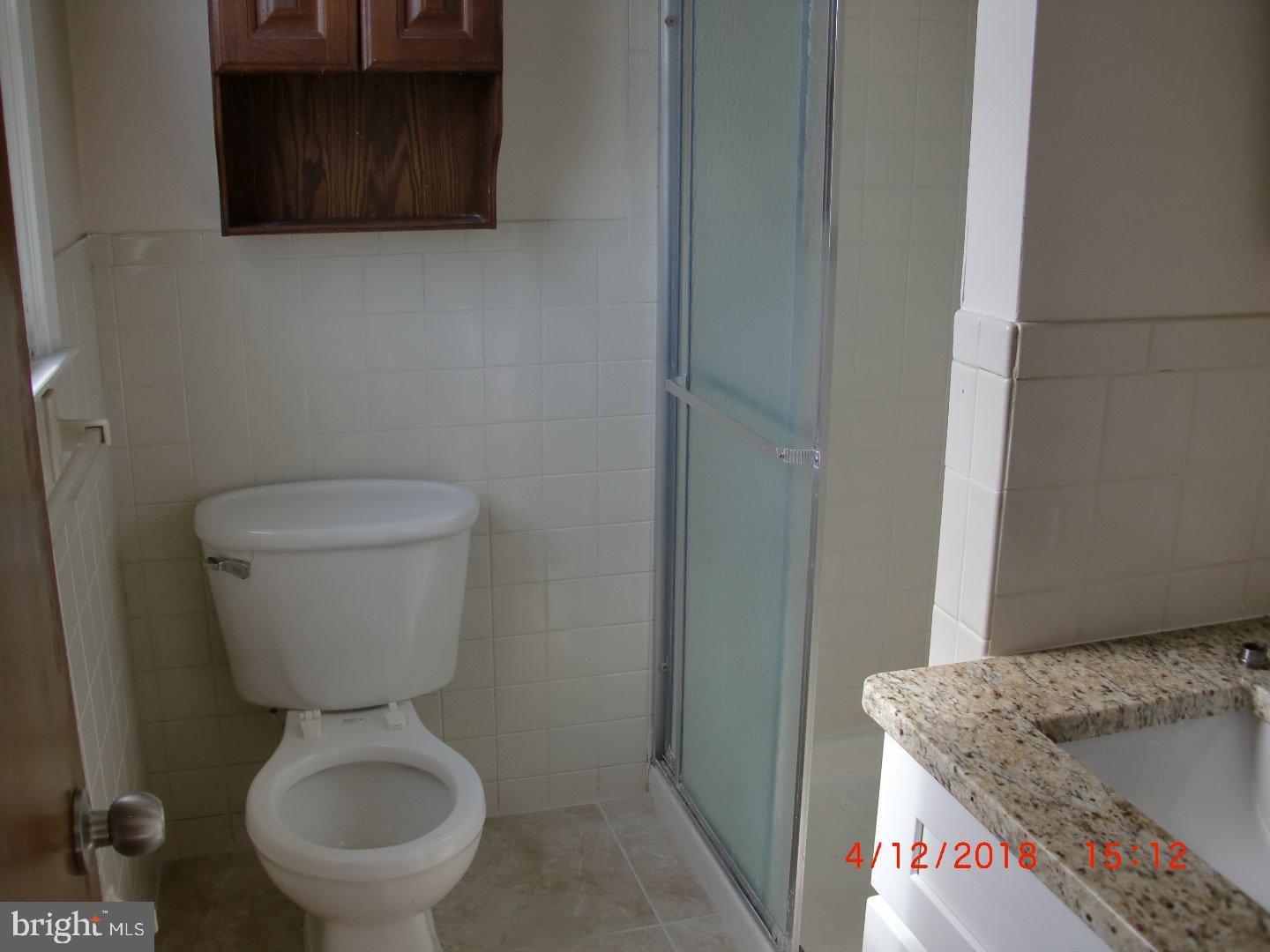 3 Valley Forge Road New Castle, DE 19720 - Photo 13 of 17 Bathroom