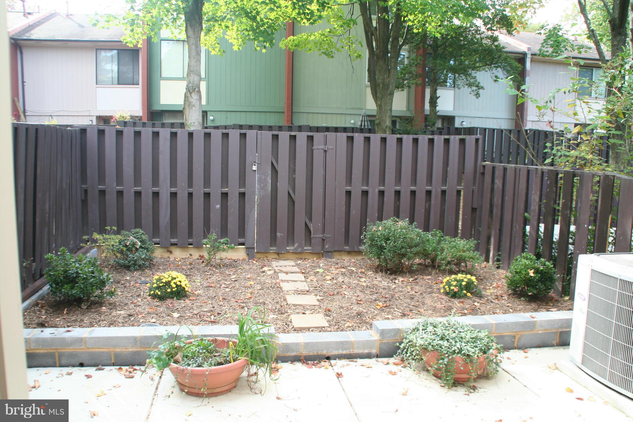 1350 Northgate Square Reston, VA 20190 - Photo 14 of 20 Nearly Maintenance Free Back Yard