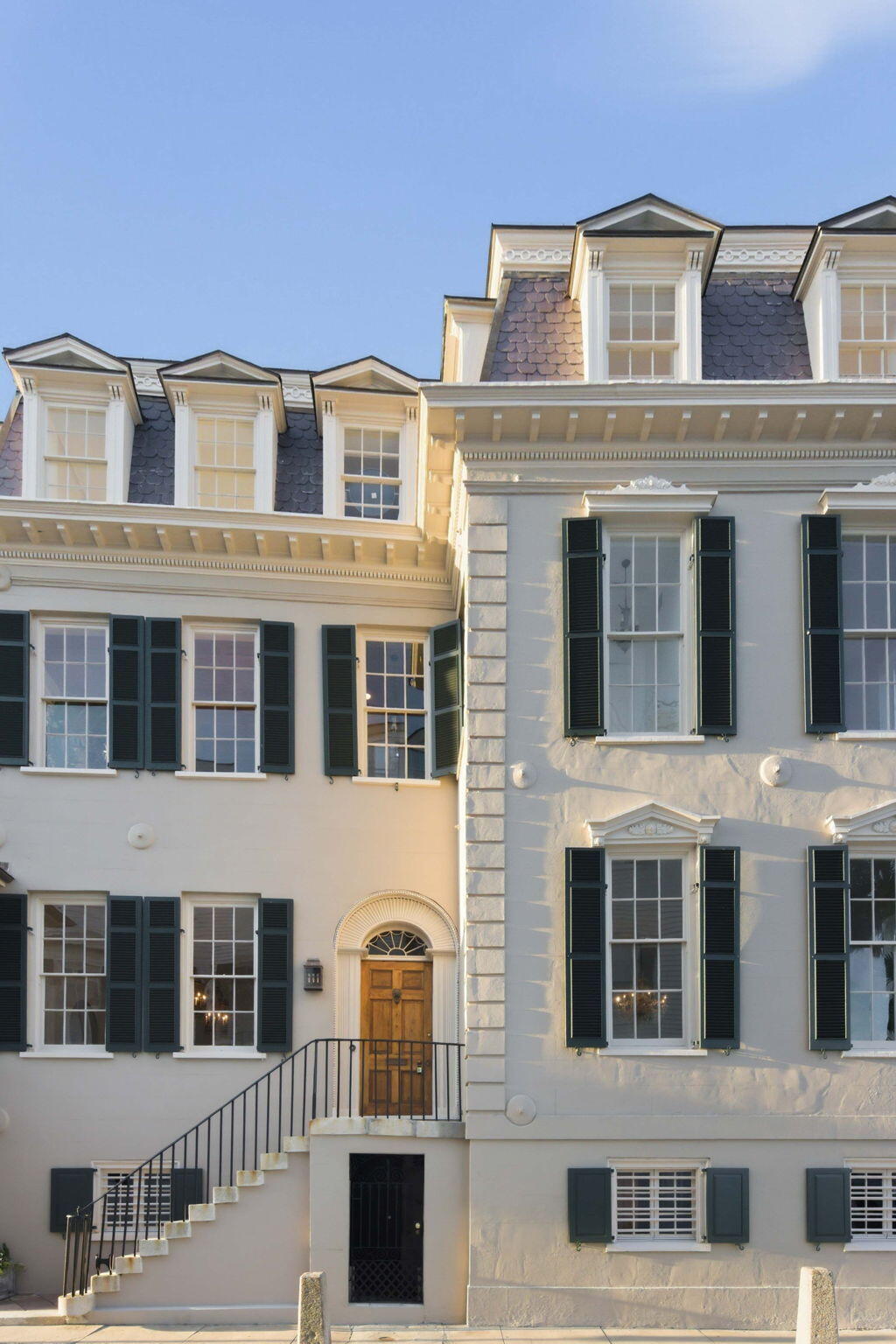 2 Water Street Charleston, SC 29401 - Photo 5 of 107 Front Exterior