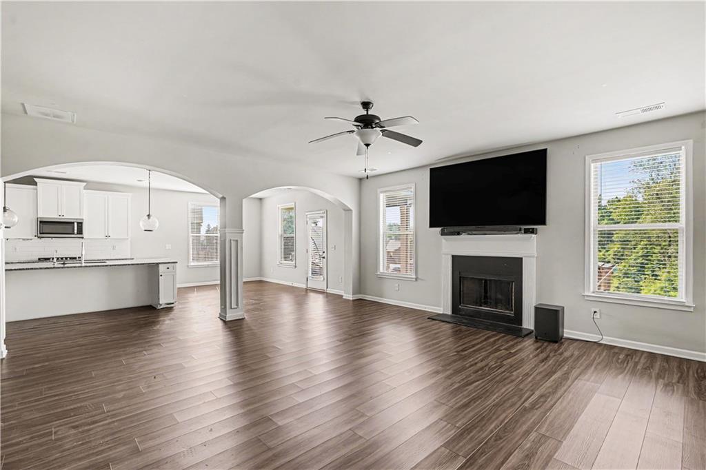 945 Mystic Way Hampton, GA 30228 - Photo 5 of 56