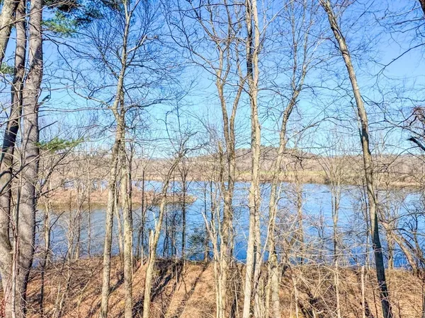 $150,000 | 0 Meadowview Lane, Northfield, MA 01360