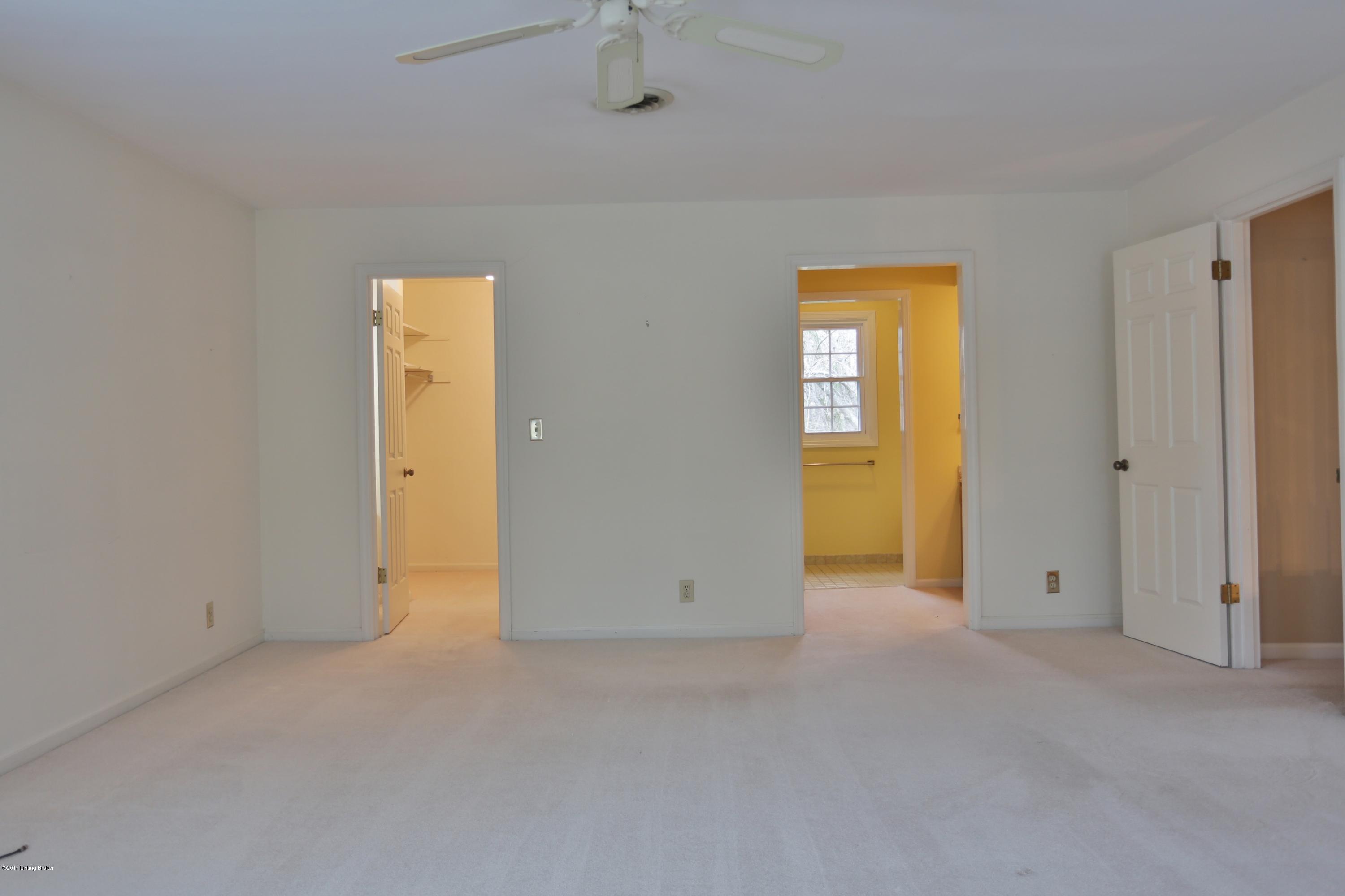 1508 Northwind Road Louisville, KY 40207 - Photo 19 of 33 Master bedroom