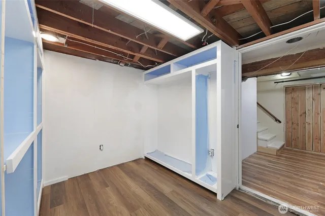 $729,950 | 702 47th Street Southeast, Everett, WA 98203