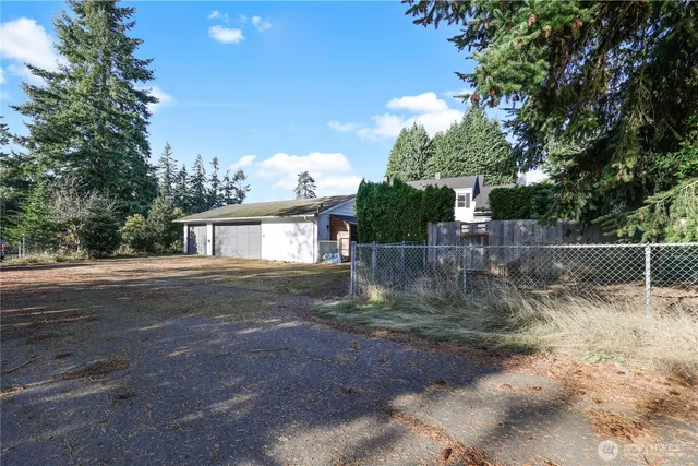 $729,950 | 702 47th Street Southeast, Everett, WA 98203