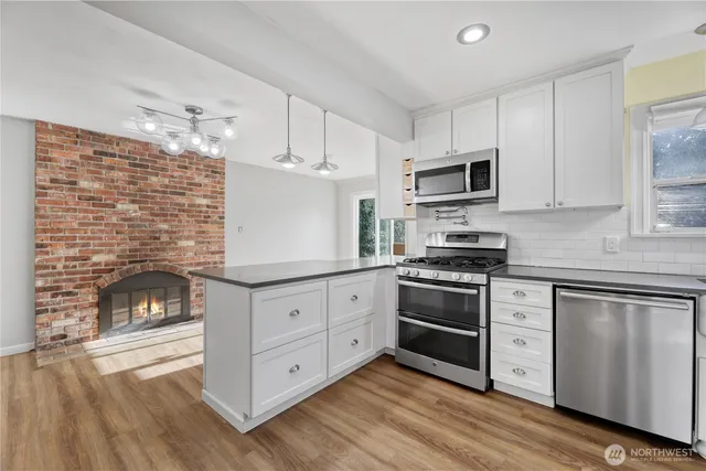 $729,950 | 702 47th Street Southeast, Everett, WA 98203