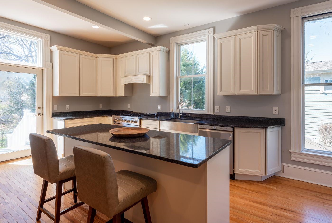 37 Summer Street Dover, NH 03820 - Photo 21 of 40