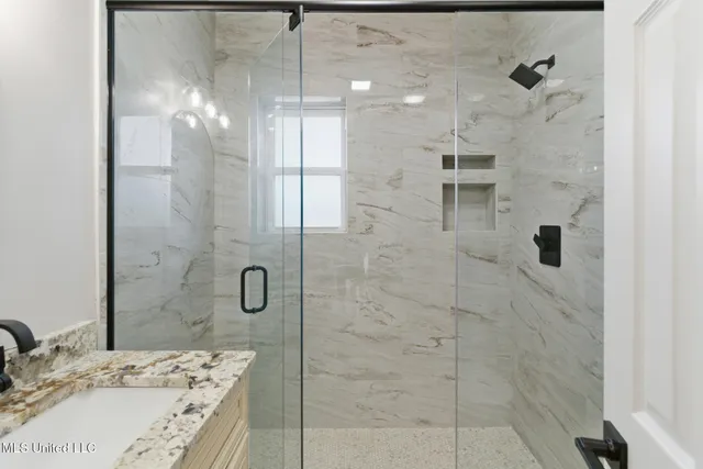 $389,900 | 596 Cole Road, Hattiesburg, MS 39402