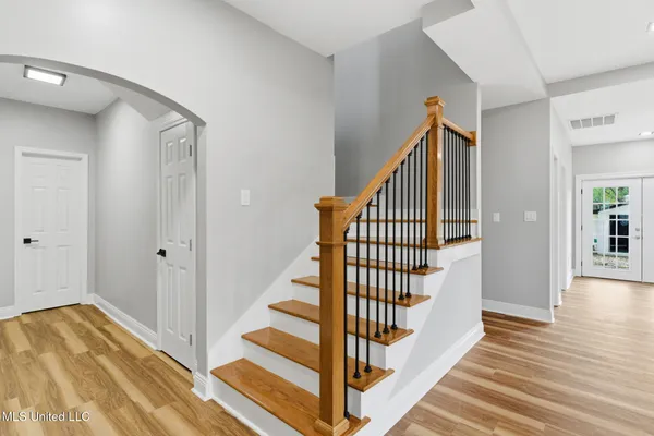 $379,900 | 596 Cole Road, Hattiesburg, MS 39402