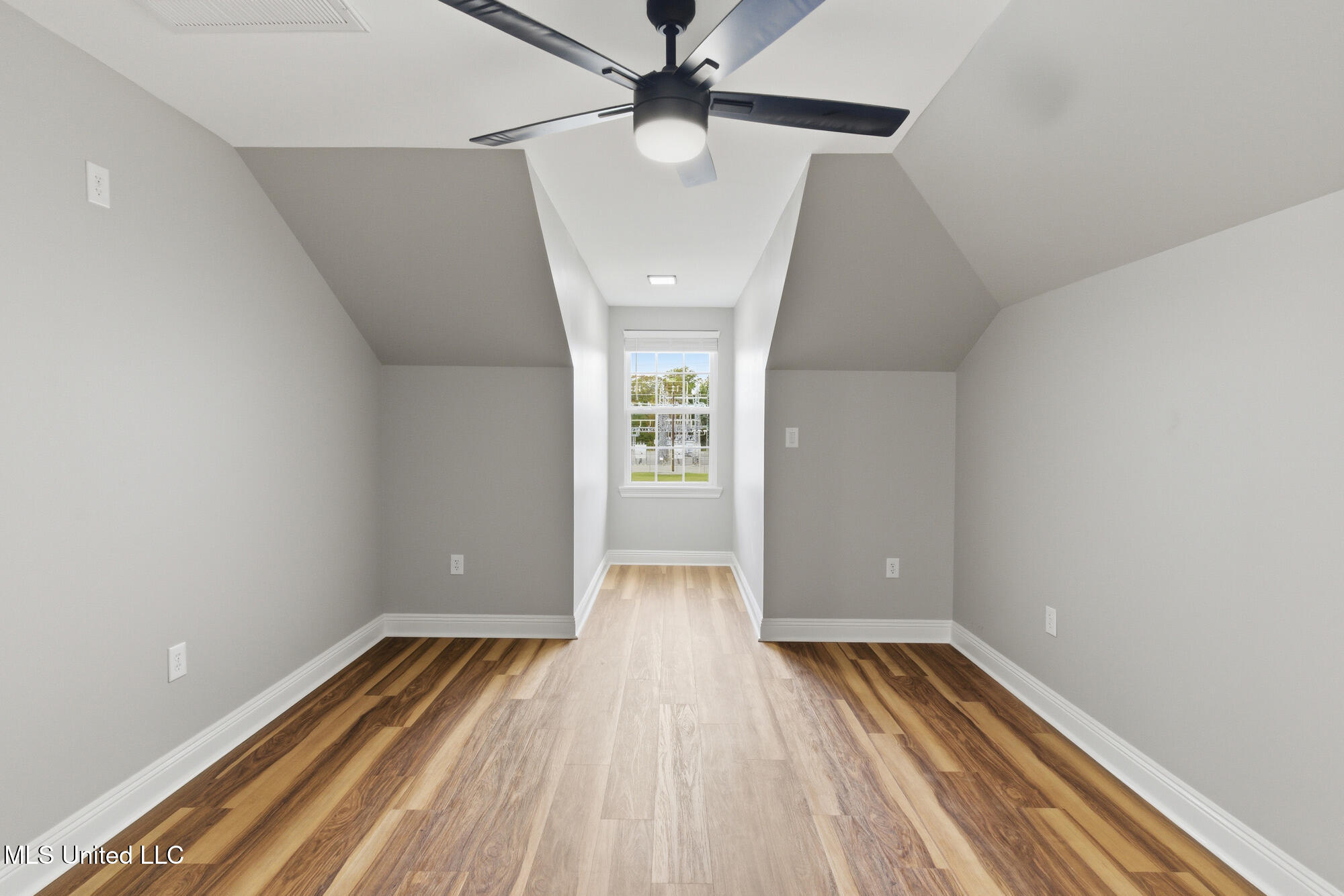 596 Cole Road Hattiesburg, MS 39402 - Photo 30 of 43 DSC08214