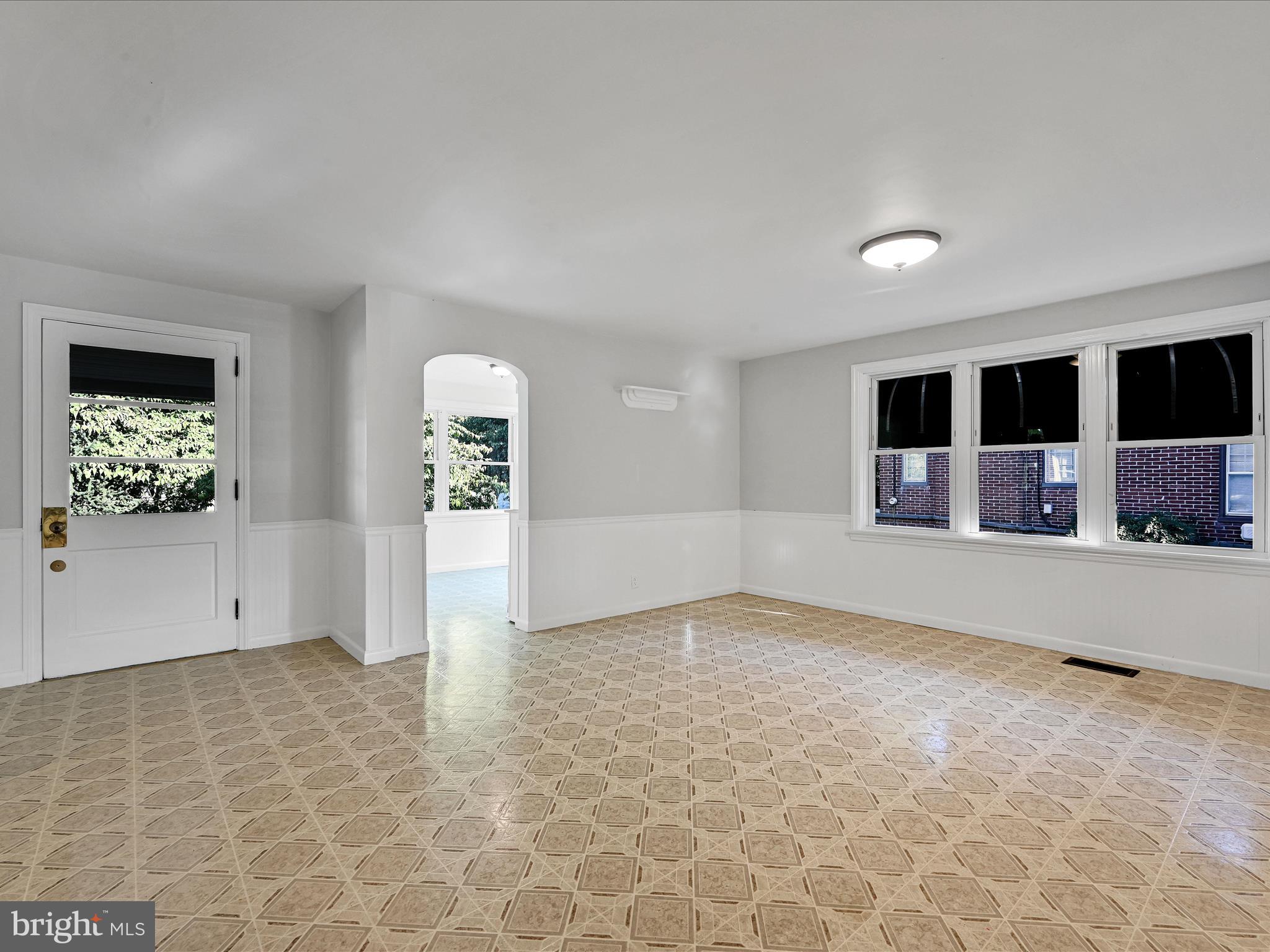 414 Mt Sidney Road Lancaster, PA 17602 - Photo 11 of 32 Dining Area