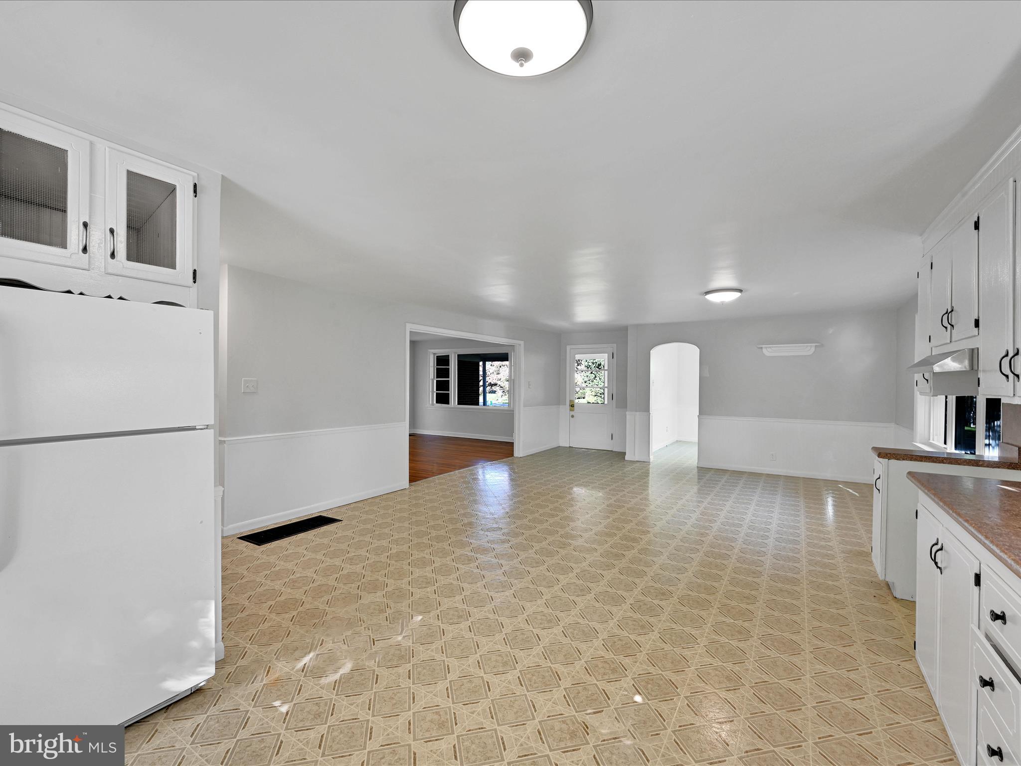 414 Mt Sidney Road Lancaster, PA 17602 - Photo 10 of 32 Kitchen