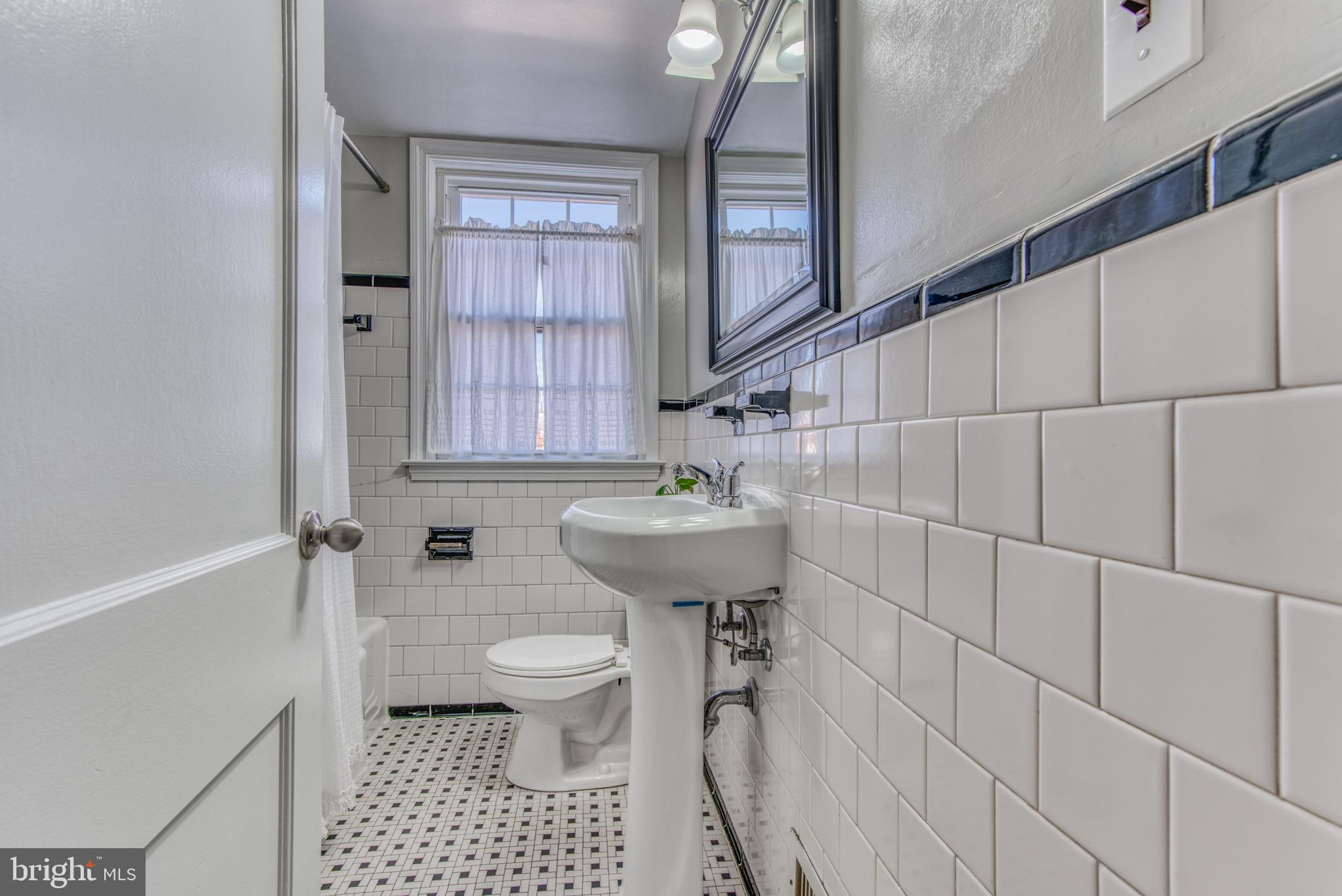 1647 Aberdeen Road Baltimore, MD 21286 - Photo 22 of 49 Ceramic Tile Full Bath