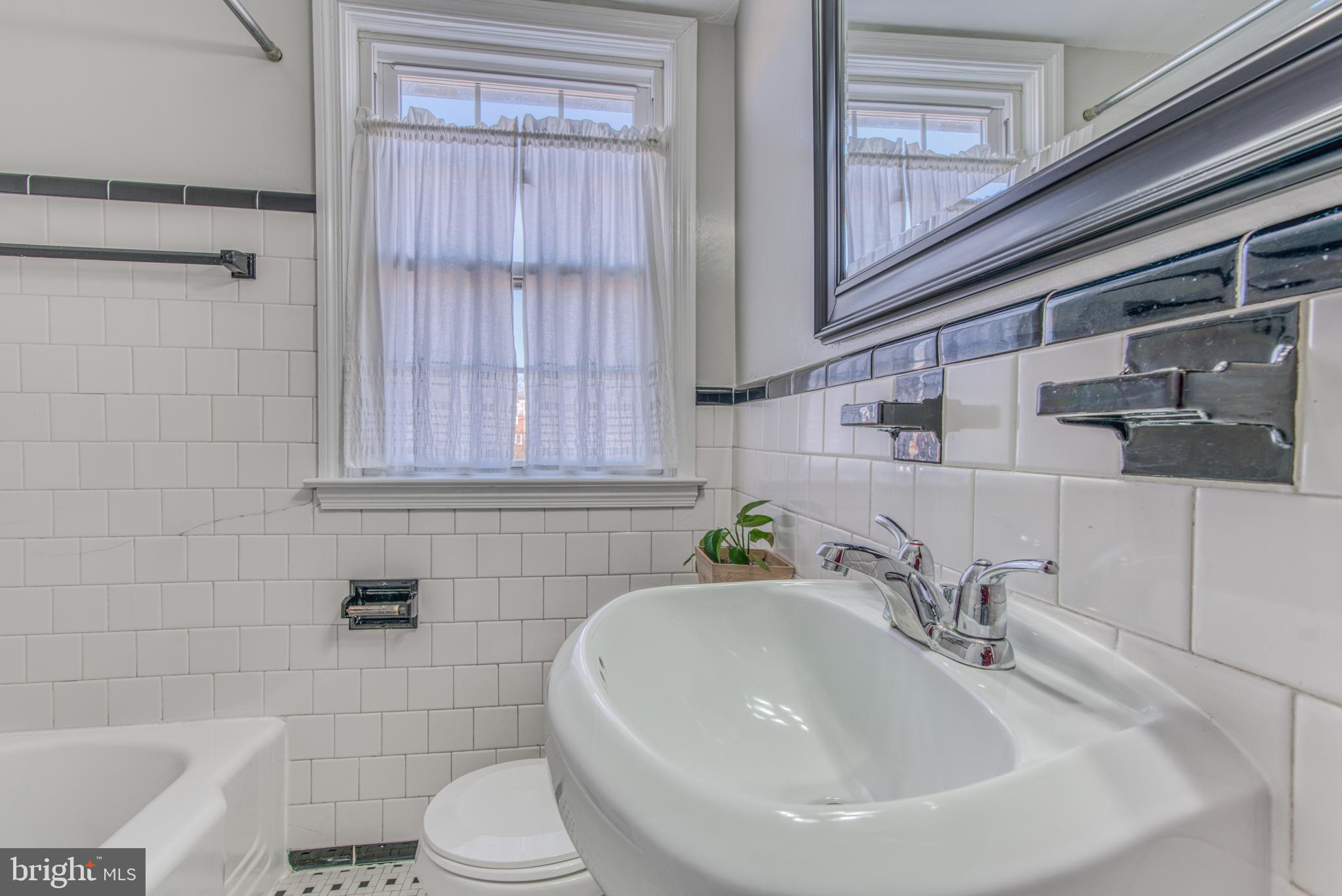 1647 Aberdeen Road Baltimore, MD 21286 - Photo 23 of 49 Gallery Image 23