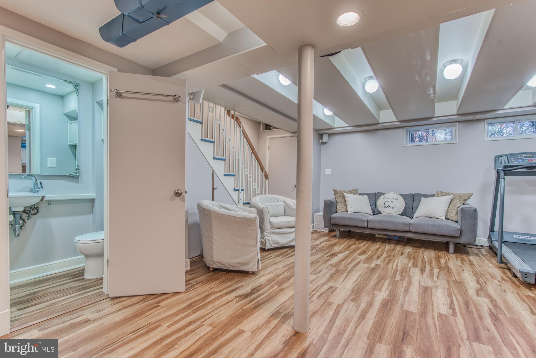 1647 Aberdeen Road Baltimore, MD 21286 - Photo 30 of 49 Gallery Image 30