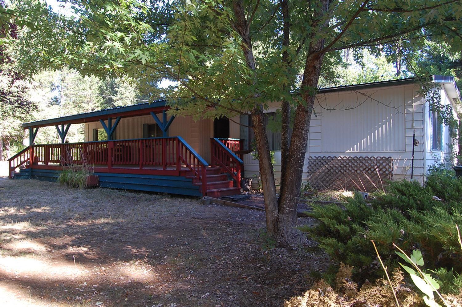 904 Queens Branch Road Rogue River, OR 97537 - Photo 1 of 21 Gallery Image 1