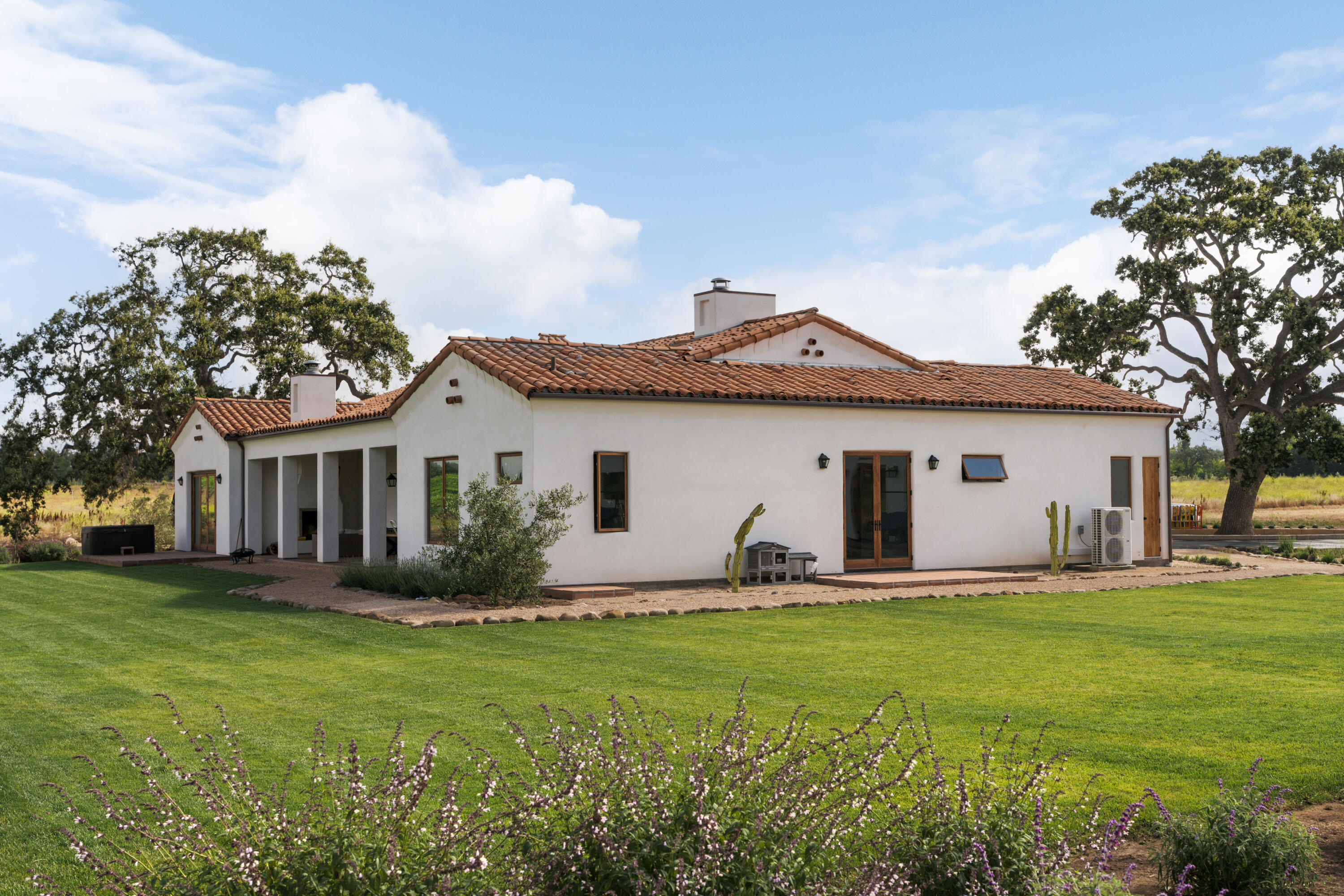175 White Oak Road Santa Ynez, CA 93460 - Photo 11 of 44 Southern Side View