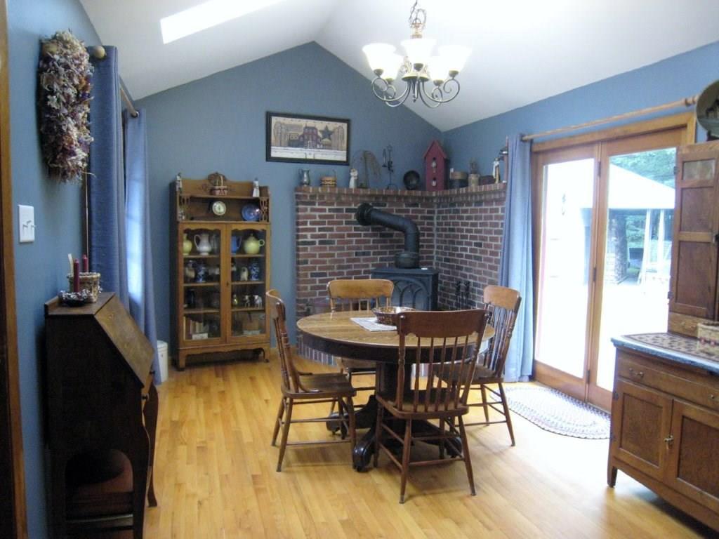 27 Wardtown Road Freeport, ME 04032 - Photo 6 of 34 Photo