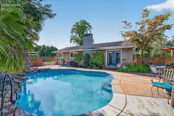 $675,000 | 3415 Calle Vista Drive, Medford, OR 97504