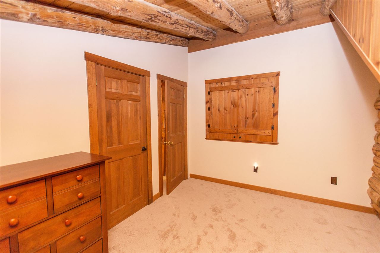 71 Pulpit Rock Road Chester, NH 03036 - Photo 15 of 32