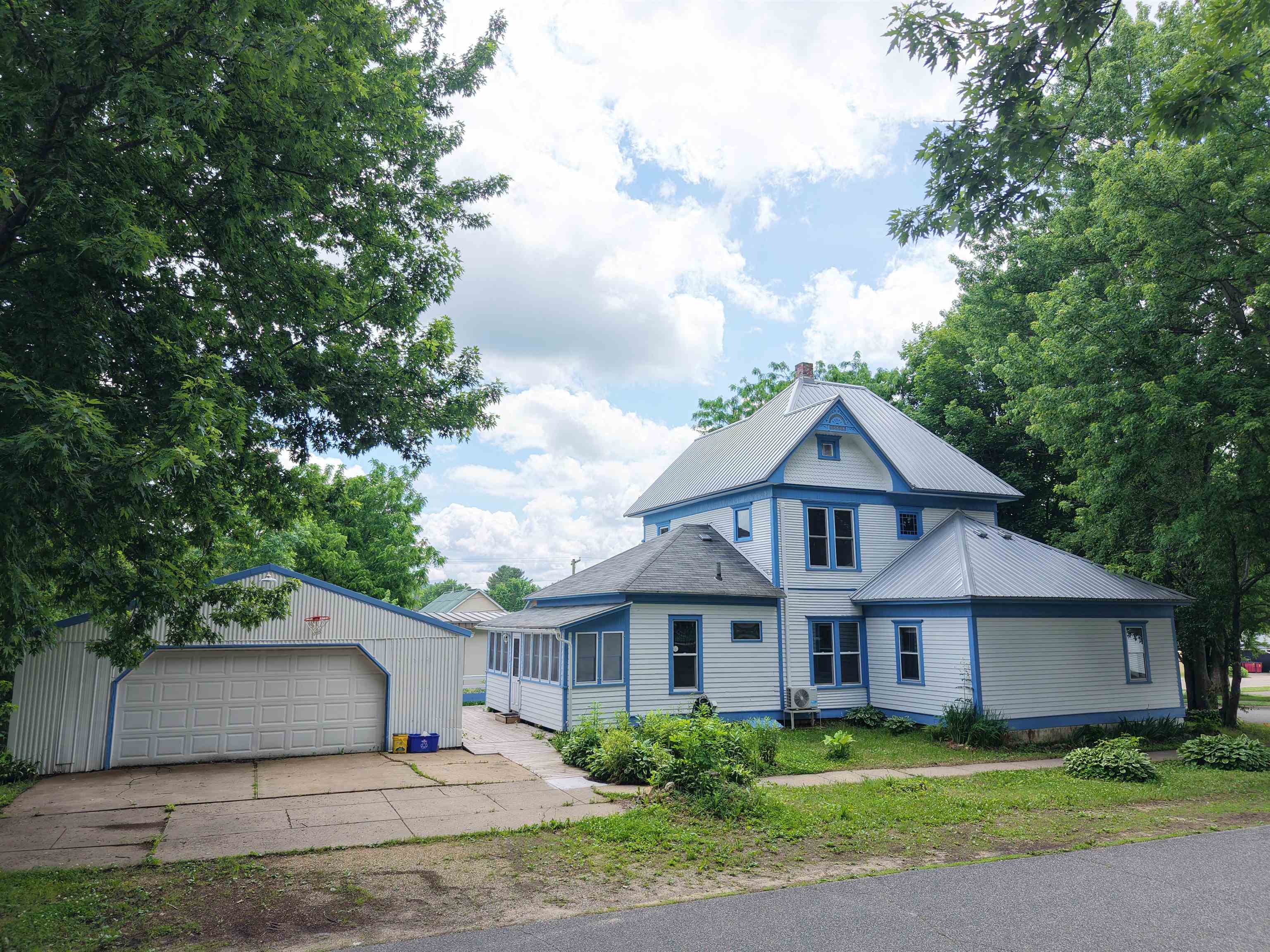 120 North State Street La Farge, WI 54639 - Photo 3 of 20