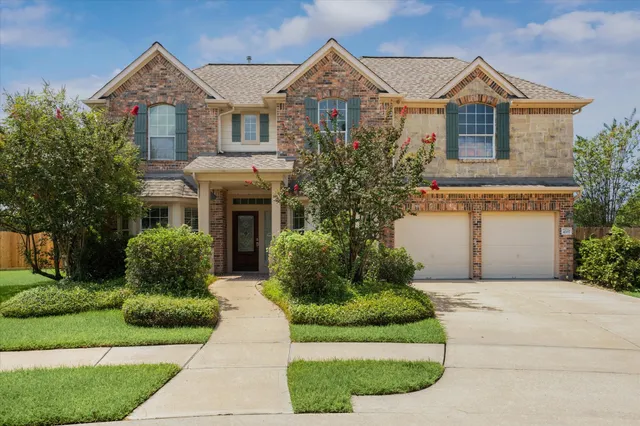 $485,900 | 4707 Lakes Of Pine Forest Court, Houston, TX 77084