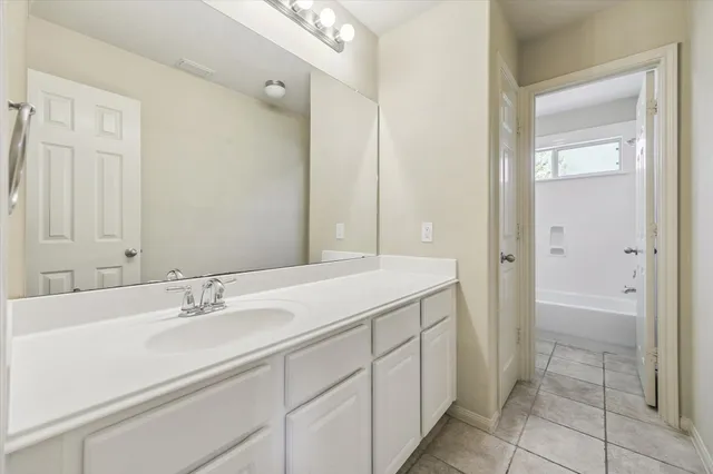 $485,900 | 4707 Lakes Of Pine Forest Court, Houston, TX 77084