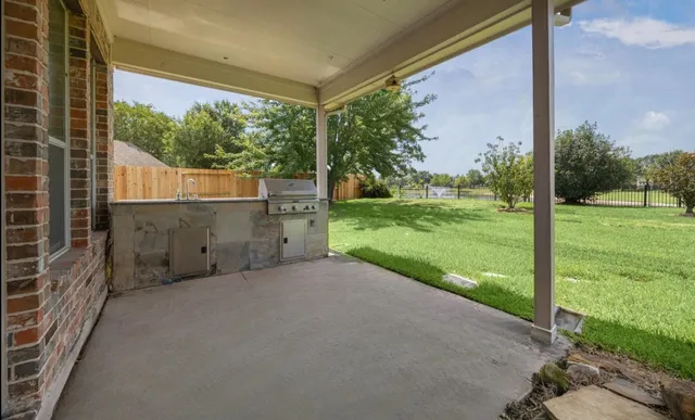 $485,900 | 4707 Lakes Of Pine Forest Court, Houston, TX 77084