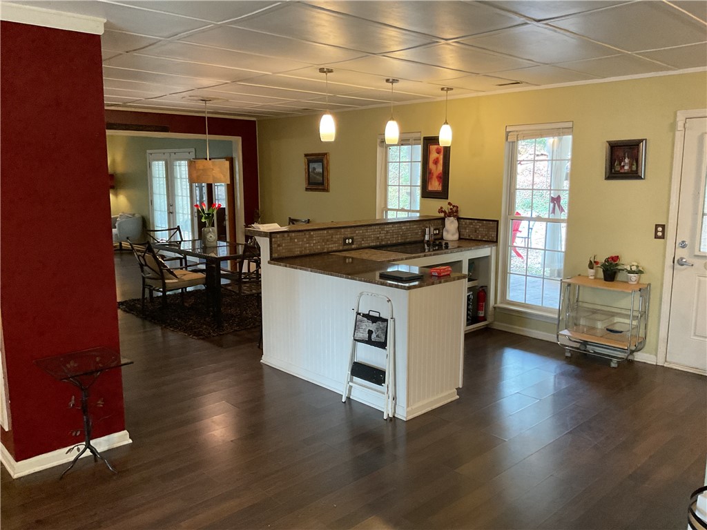 229 Cub Cove Drive Walhalla, SC 29691 - Photo 15 of 50 This inviting space features an open-concept kitchen flowing into a comfortable dining area.